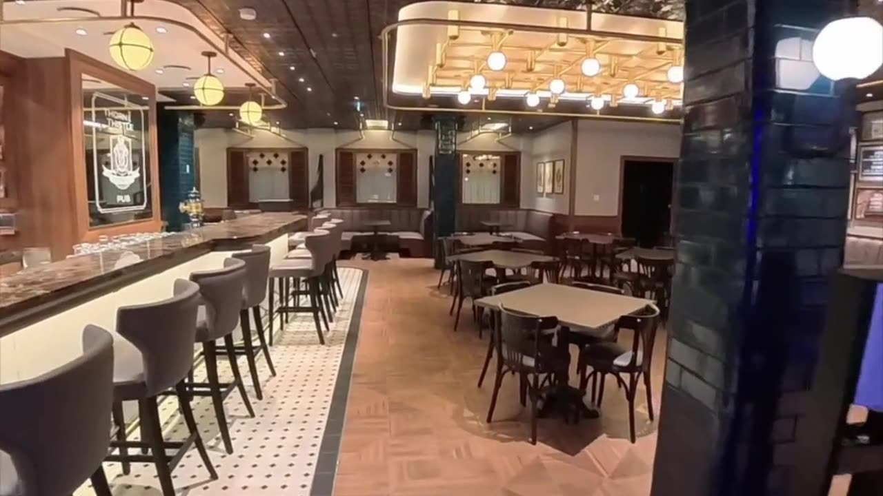 Next Cruise Desk & Thorn & Thistle | Star of the Seas Deck 5