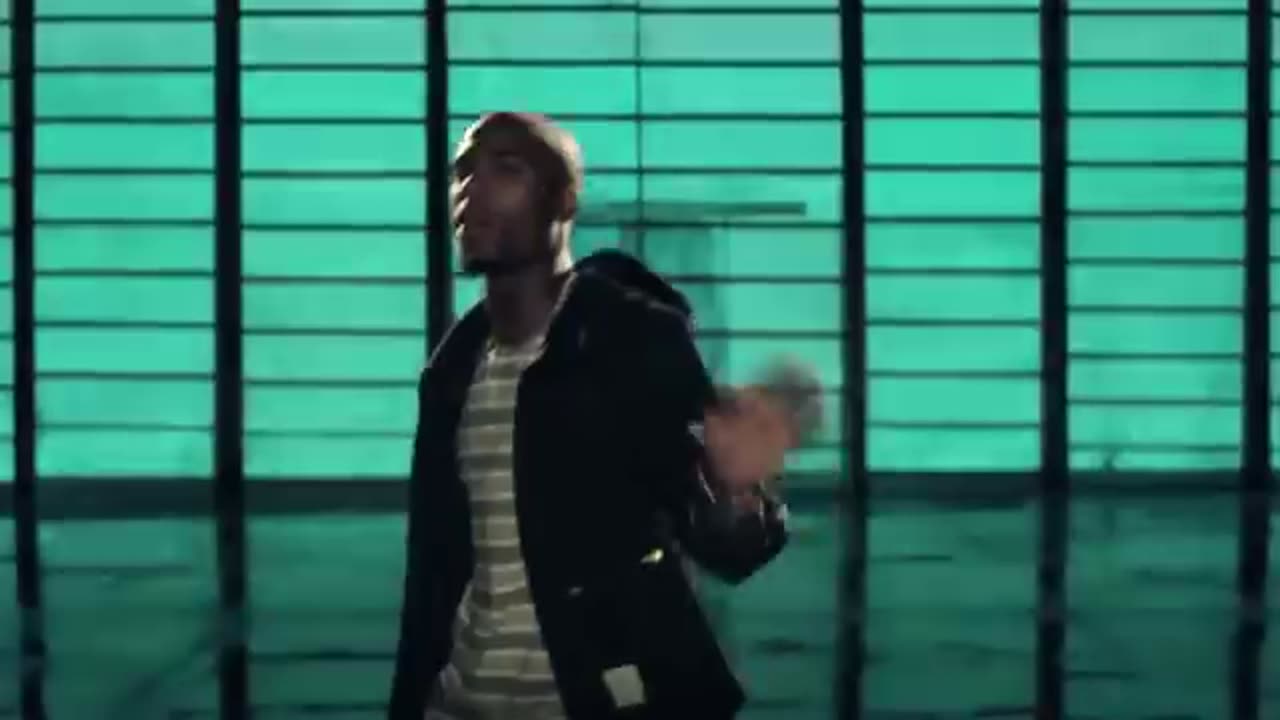 B.o.B - Airplanes (feat. Hayley Williams of Paramore) [Official Video]