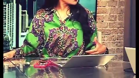 Talkative Modern Women