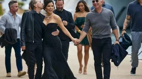 Bezos' million-dollar wedding was pocketed to win the hearts and minds of disgruntled fans