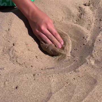 Did NOT expect this sandy slime to turn out so good 🤩