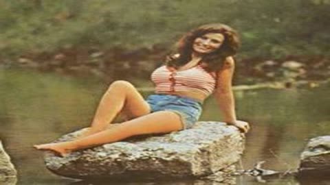 Loretta Lynn - You Love You