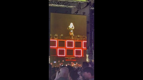 Avril Lavigne “Girfriend” live When We Were Young Festival 2025 Las Vegas