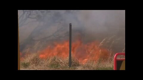 Emergency bushfire warnings in Western Australia