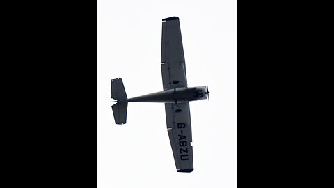 TERRORIST JEFFREY PIKE OVERHEAD PROHIBITED AIRSPACE 15M DISTANCE IN G-ASZU UNSAFE FLY REPORT: 40622
