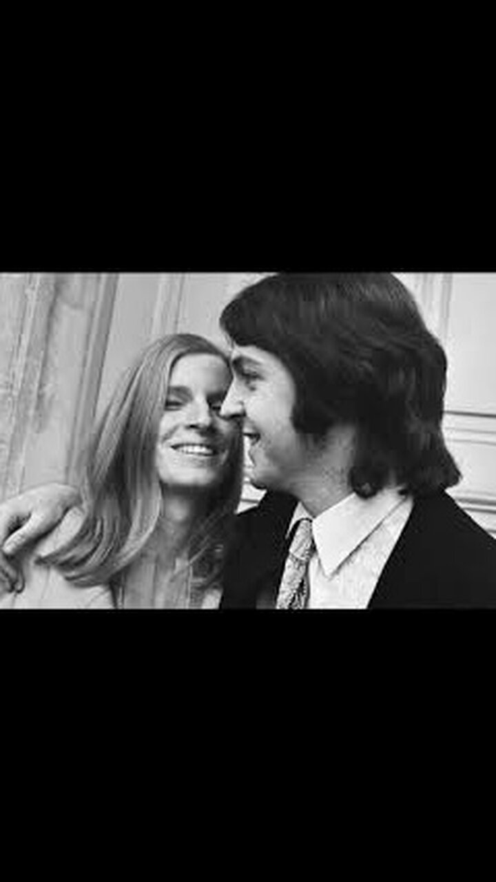 Linda McCartney : If It Has An Apple / It Has A Banana