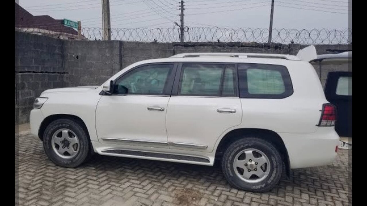 Getting picked up. November 2005