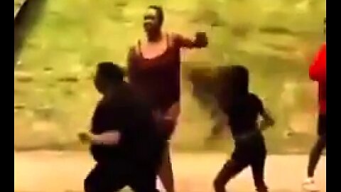 PRIMATE SECTION EIGHT ZOO 🤡