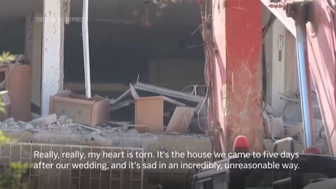 Israel demolishes some of the buildings destroyed by Iran missiles