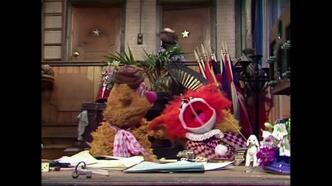 The Muppet Show - 508_ Señor Wences - Backstage #3 (1980)