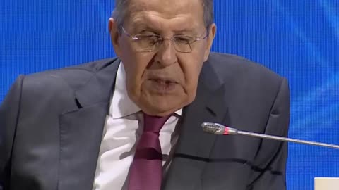 Lavrov: “La legitimidad de Zelenski será clave para un posible acuerdo de paz”