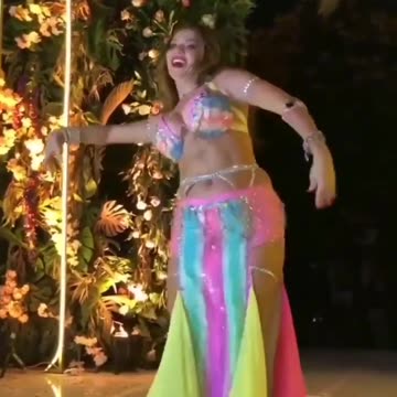 hot dance girl