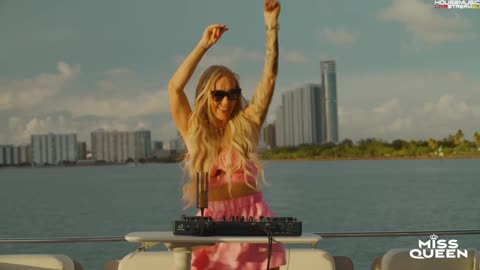 Miss Queen – Miami DJ Set | Melodic House & Techno / Progressive House