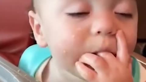 Funny Baby Videos eating