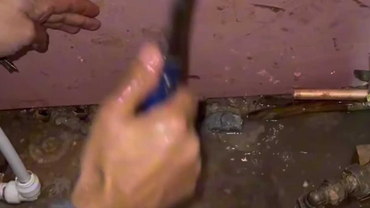 🔧💧 Quick Fix for Leaking Water Pipe! | FunFM