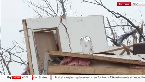 At_least_17_dead_as_powerful_storms_sweep_across_the_US