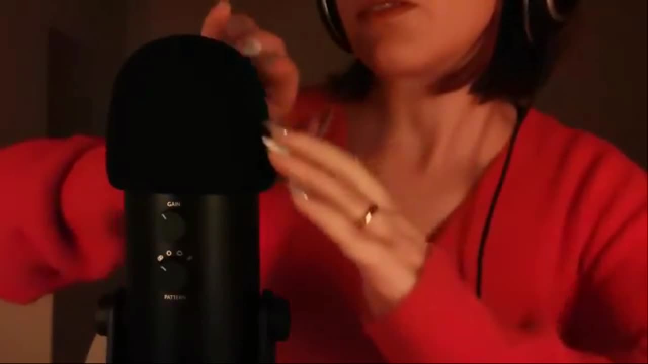 ASMR - RELAXING scalp MASSAGE slow and fast scratching soft spoken for intense tingles