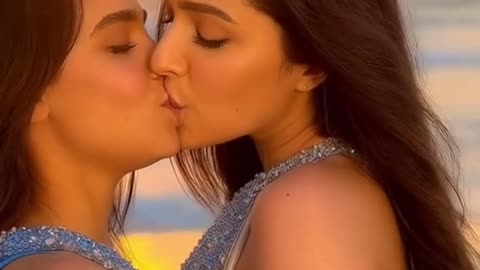 Shraddha and Alia stood side by side #Rumble #Viral