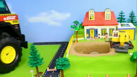 "Toy Rock Crusher for Kids! | Construction Toys in Action 🚧🔨"