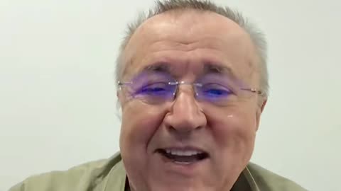#apr29 Cea mai idioata intrebare de la dezbateri: Ca presedinte ce veti face daca se strica WC-ul