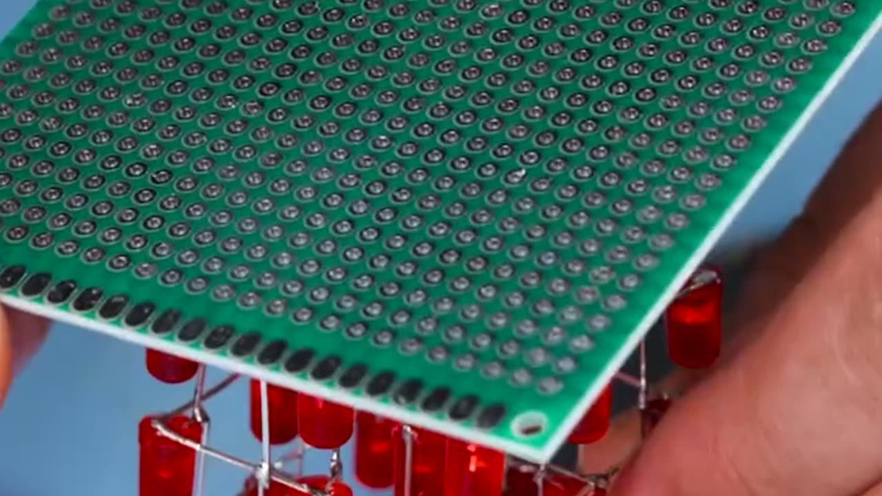 Simple soldering, awesome LED effects 🔥🟥