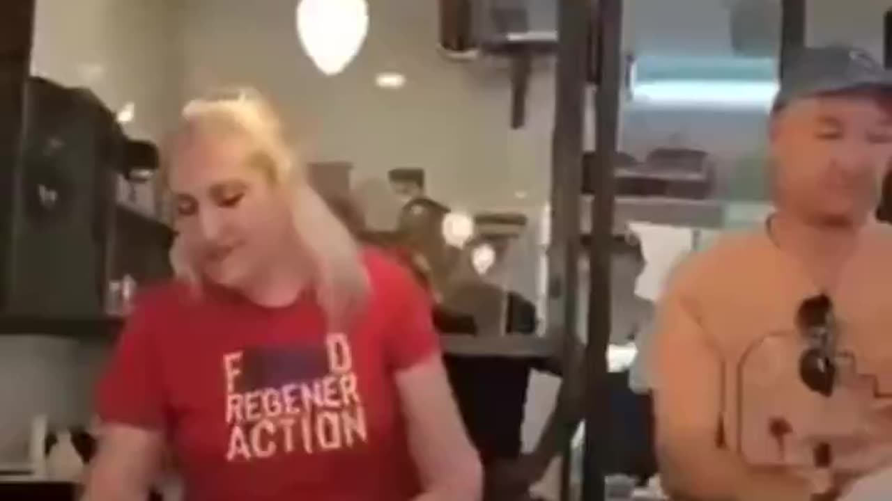 🇮🇱🇮🇹 “Zionists are not welcome here.”