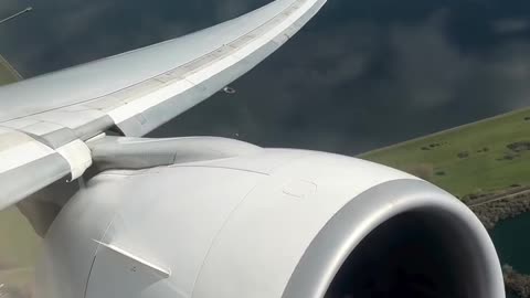 SOUND UP!