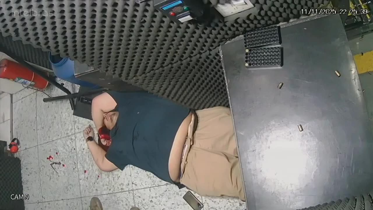 ❗️WARNING, EXTREMELY GRAPHIC❗️ 🇧🇷 Brazilian man shoots himself