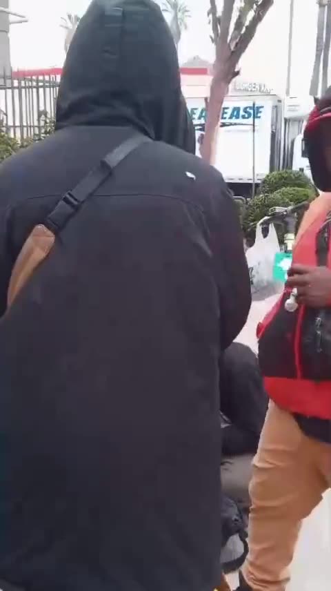 😁😁RESISTANCE!! RESISTANCE!!!...but, let's hit the crack pipes first! 😁😁