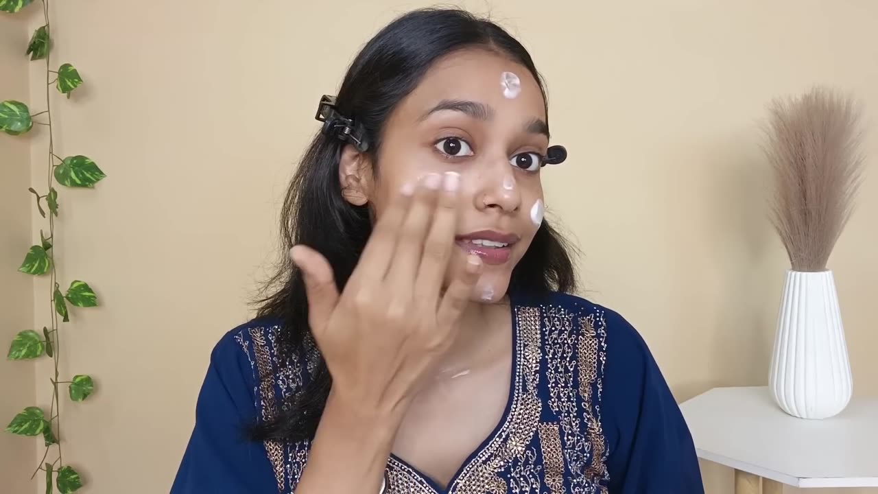 SELF PARTY MAKEUP FOR BEGINNERS ✅ _PARTY MAKEUP AT HOME _ WINTER GLOWY BASE 😍 #MAKEUP