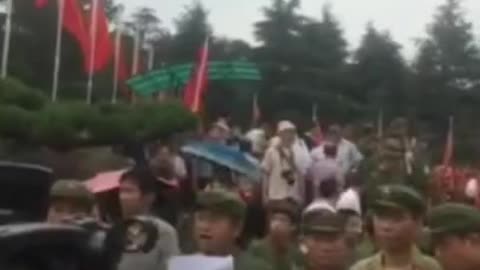 14亿中国人民全球革命暴动，2025.9.3光明正大堂堂正正的推翻假共走资派卖国贼邓小平邓朴方温家宝李克强李强汉奸卖国贼政府，赶尽杀绝，永除罪恶！！