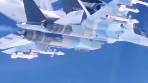 A Beriev A-50 under the protection of a Su-35s