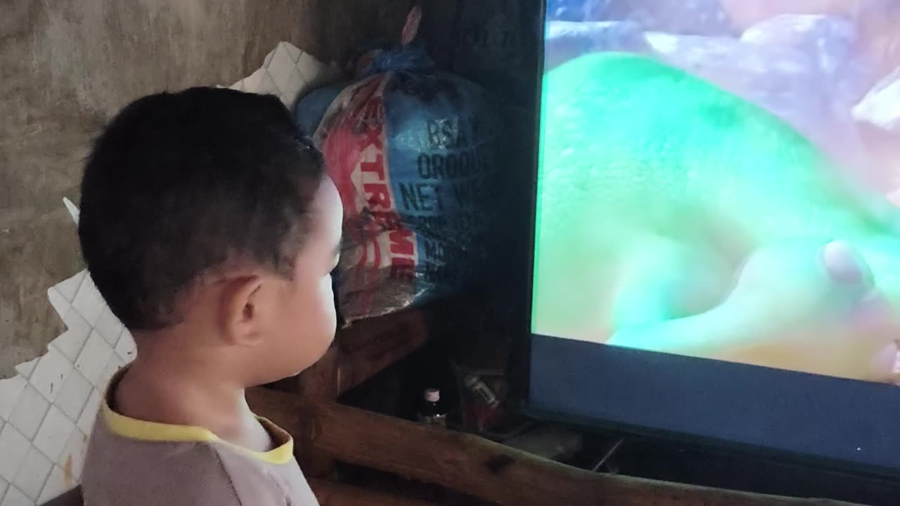 Tan-aw salida si Isaiah