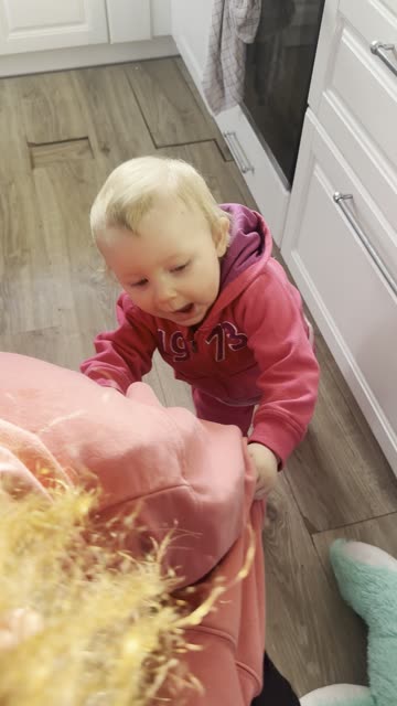 is kayla says BA! does that mean papa?