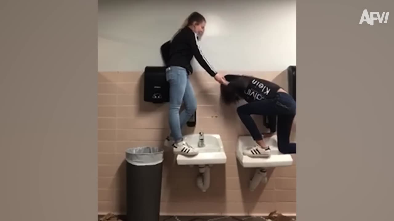 Ep 07 | Funniest Home Videos