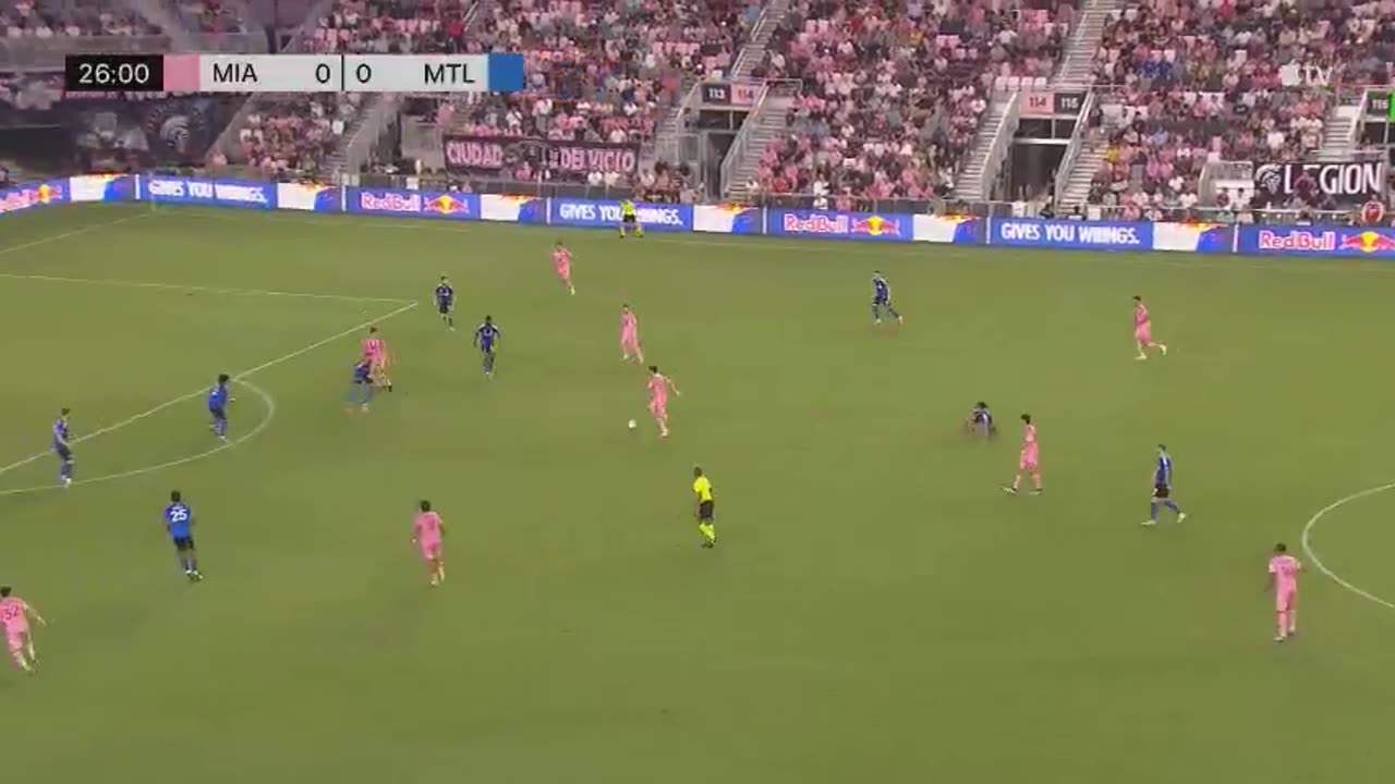 US Sports Soccer Feat. Messi FOUR STRAIGHT GAMES Scoring 2 Goals!