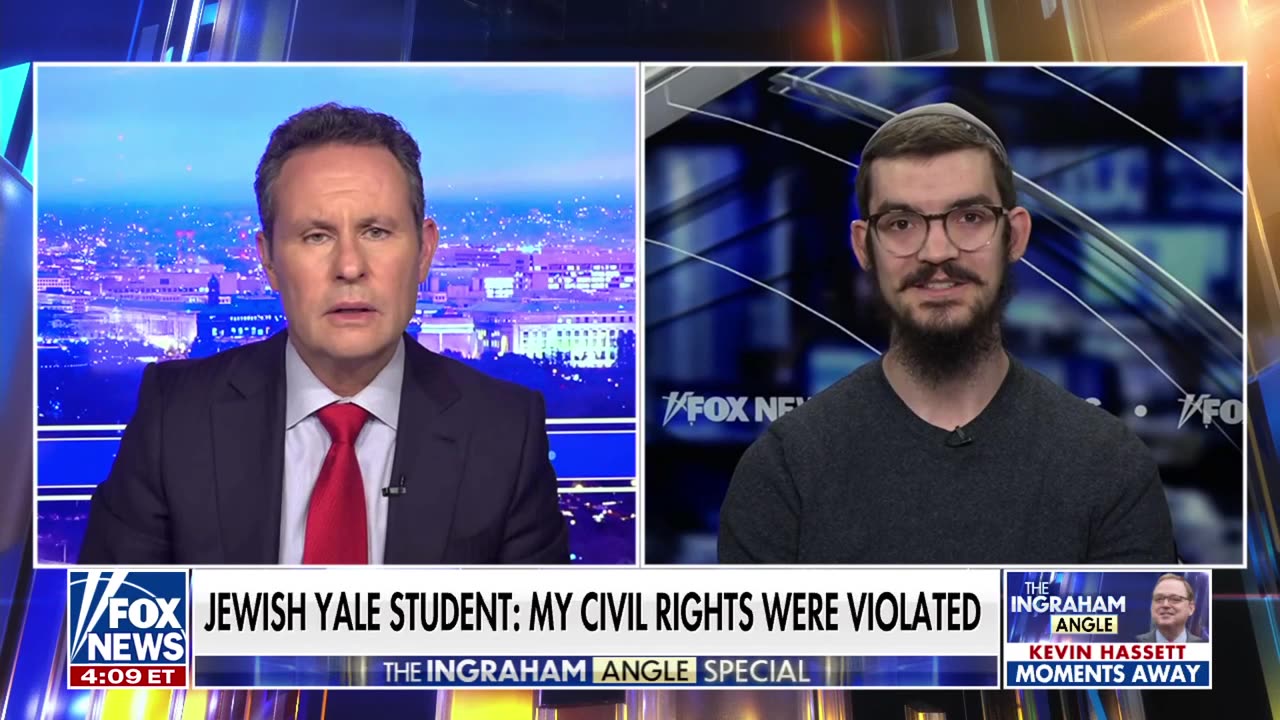 Protesters block jewish Yale student from campus