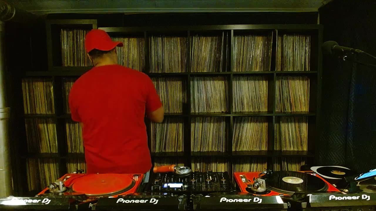 Vinyl Sessions with Wil Milton 11.13.25