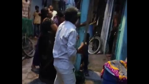 Indore SI Caught at Woman’s House, Beaten by Locals—Dragged, Stripped, and Tied to Pole!