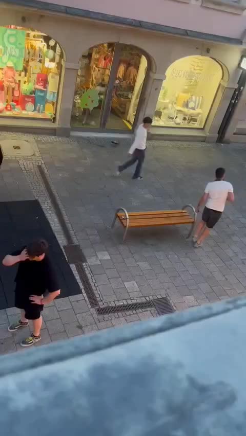 Migranten tägliche Gewalt Deutschland