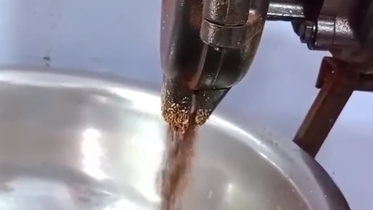 The Art of Grinding Coffee Beans: A Step-by-Step Guide
