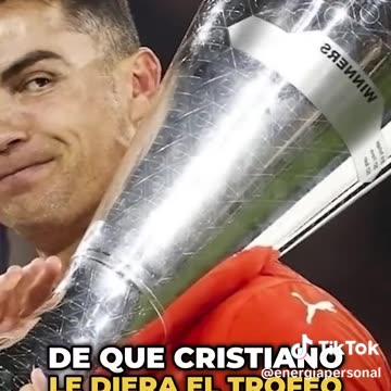 Lamine Yamal derrotado por Cristiano Ronaldo y es grabado molesto ⚽️🤔