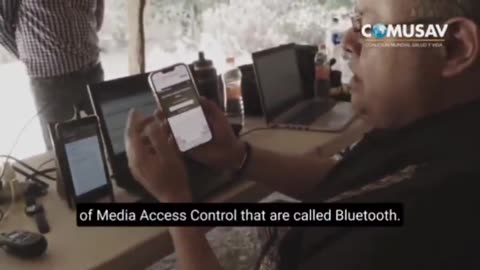 Team medici messicano , testano i vaccinati con scanner bluetooth