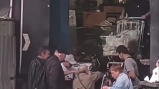 Russian Civilians in Moscow Fighting Over Spoiled Food