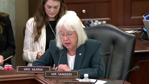 Murray Presses VA Witness on Resources for Women Veterans, Harmful Pause on Clinical Trials at VA