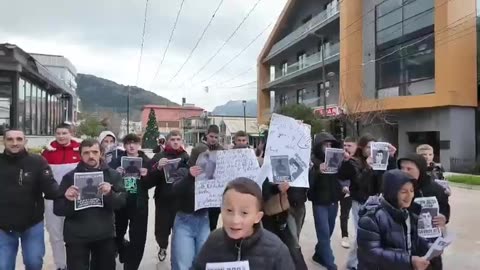 Të rinjtë në protestë pas tragjedisë së Erjon Bobës: Kërkojmë më shumë siguri