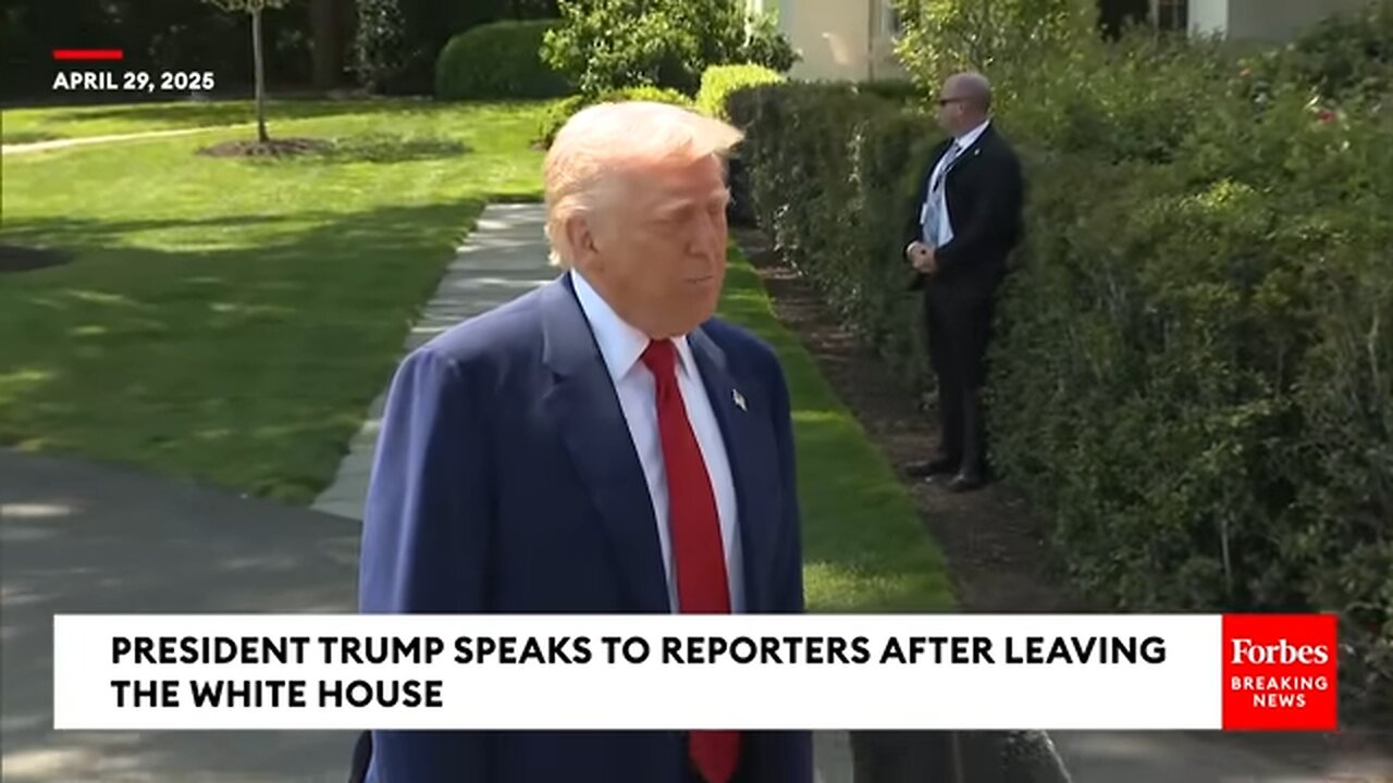 FULL GAGGLE: Trump Speaks To Reporters After Phone Call With Amazon Founder Jeff Bezos