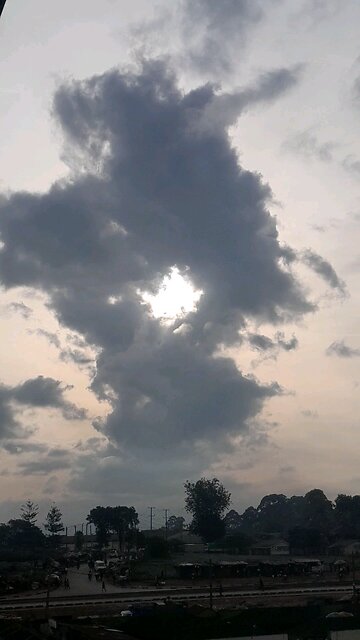 cloud formation on 4th may 2025 morning