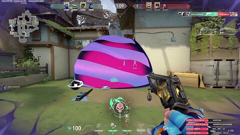 You're hiding in the smokes?! That's not a problem for me!