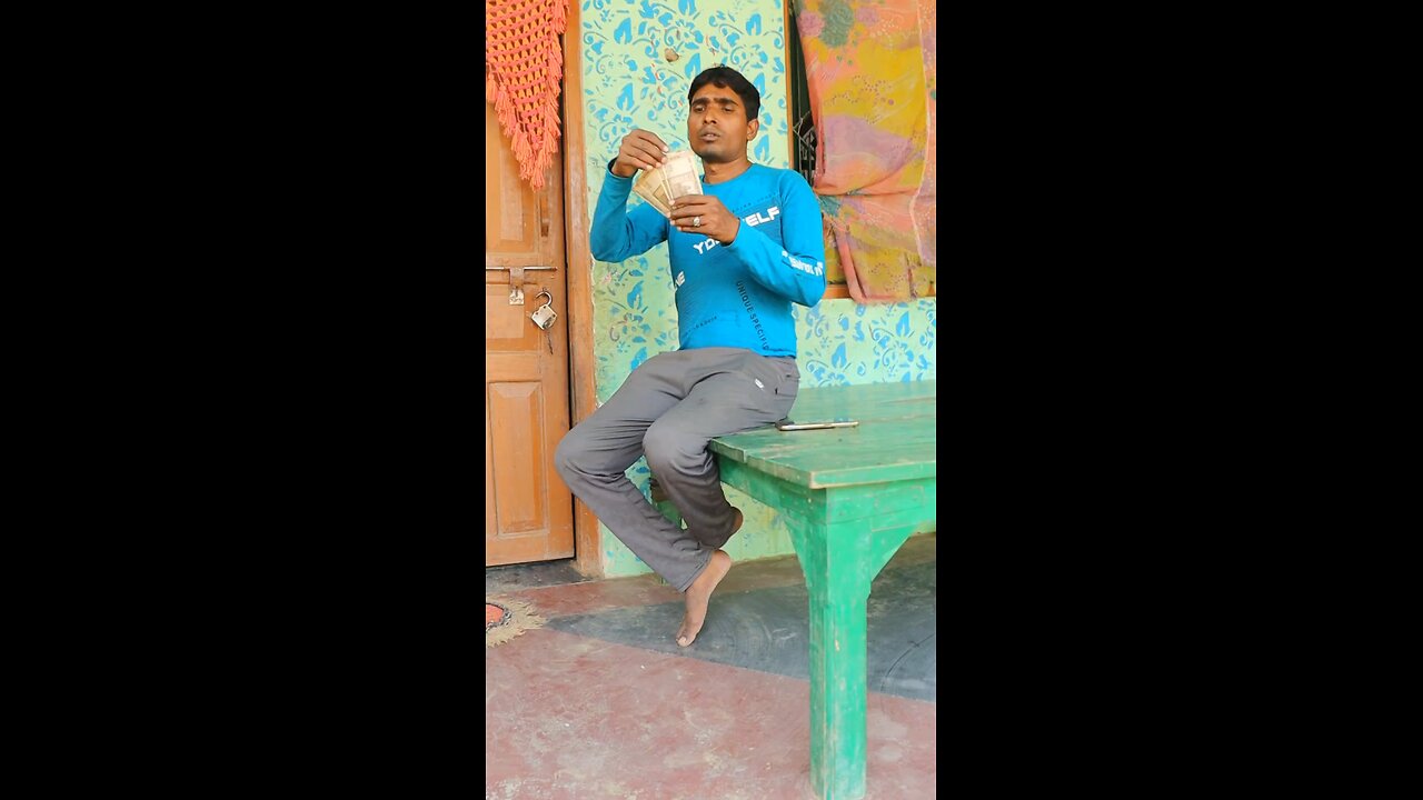 " no one can smile 😁" Indian shorts video 🤣 indian comedy scenes 🤣 Funny viral video 🥵 #Shorts